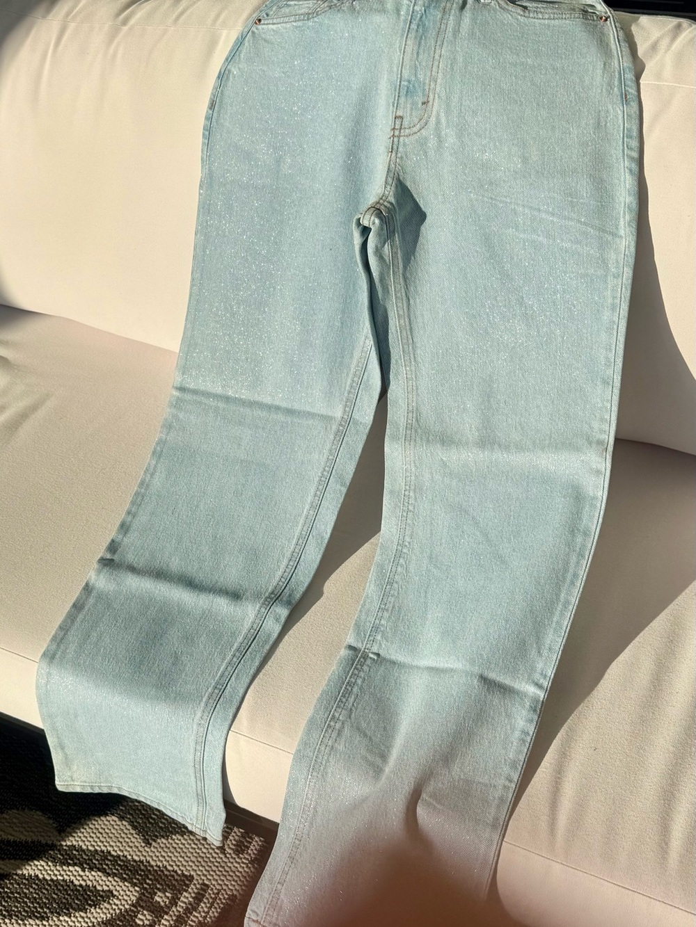Size 2 Light Wash Glitter Women's Straight-Leg High Rise Jeans Universal Thread